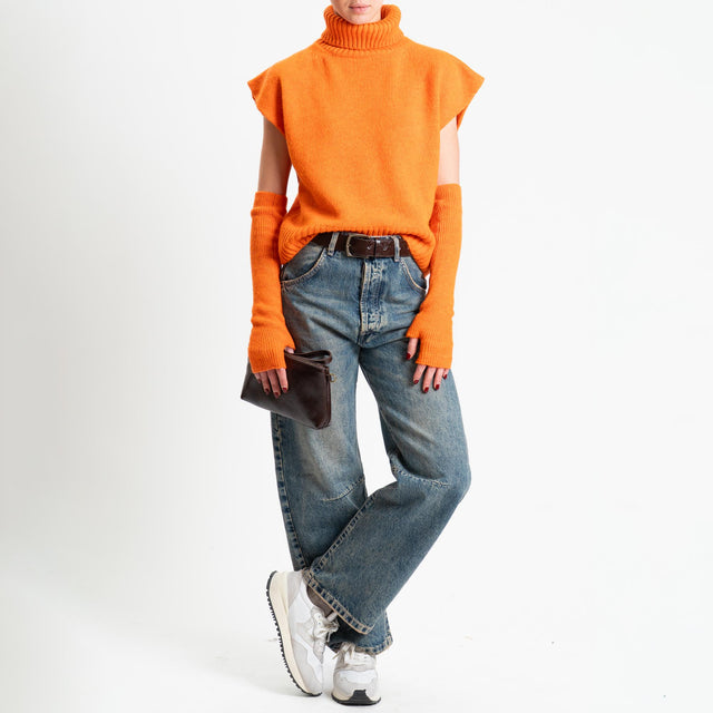 Tensione in-Gilet collo alto misto lana con manicotti - corallo