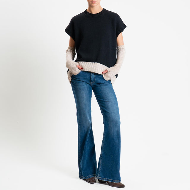 Tensione in-Gilet stondato con manicotti misto lana - black/casha