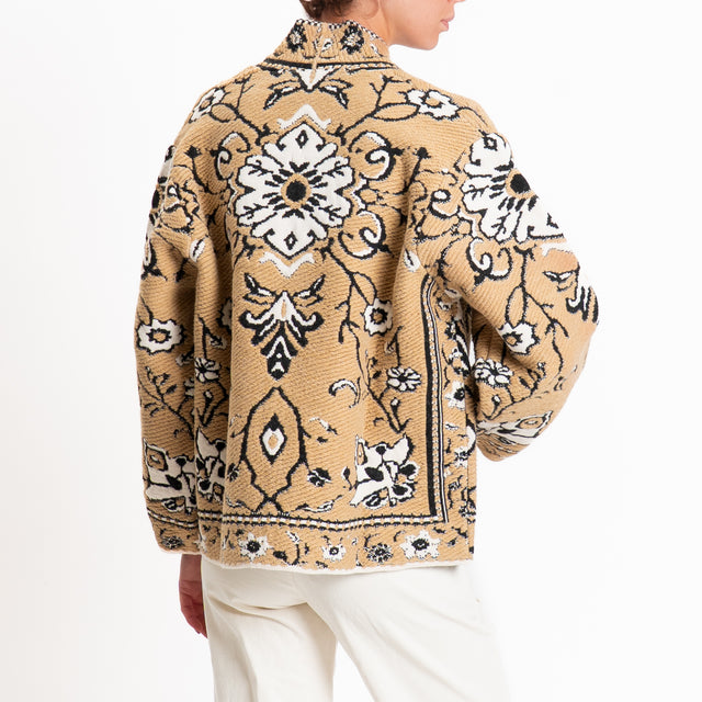 Tensione in-Cardigan misto alpaca fantasia floreal - cammello/bianco/nero