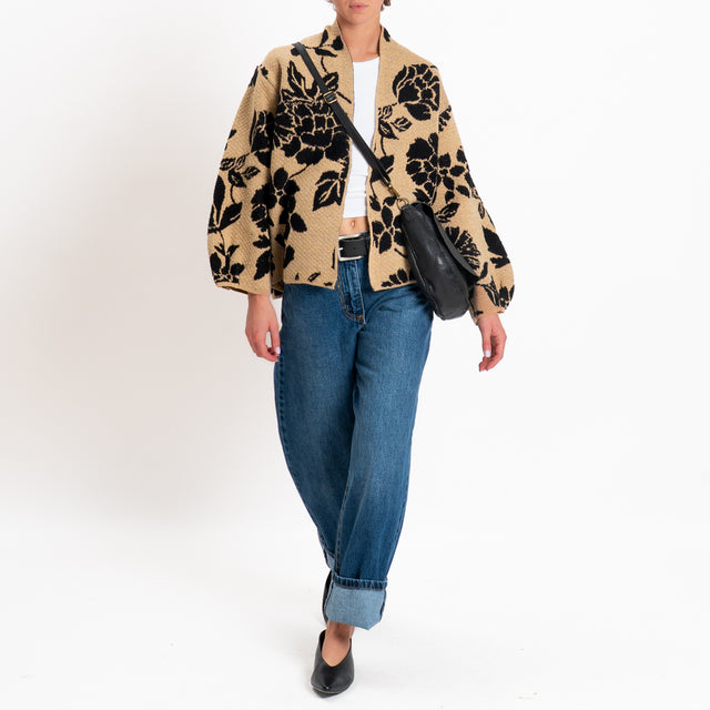 Tensione in-Cardigan fiori misto alpaca - cammello/nero