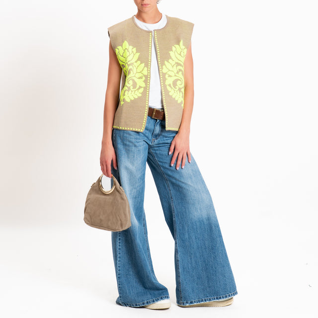 Tensione in-Gilet misto alpaca fantasia arabesque - cammello/giallo