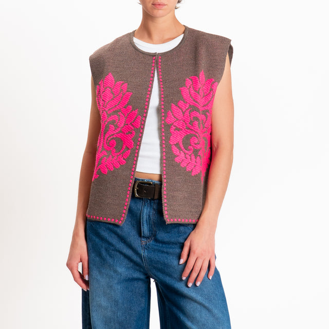 Tensione in-Gilet misto alpaca fantasia arabesque - fango/fucsia