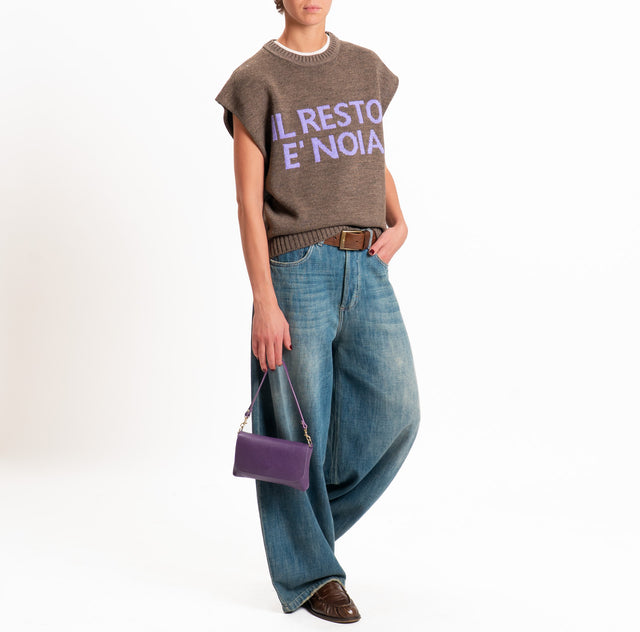 Tensione in-Gilet "IL RESTO È NOIA" misto alpaca - fango/glicine
