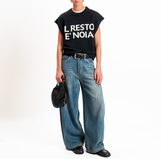 Tensione in-Gilet "IL RESTO È NOIA" misto alpaca - nero/panna
