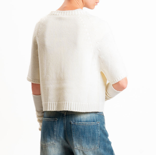 Tensione in-Maglia 100%LANA crop con manicotti - latte