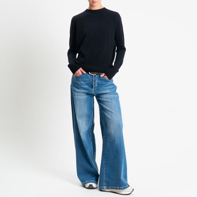 Tensione in-Maglia girocollo 100% LANA - nero