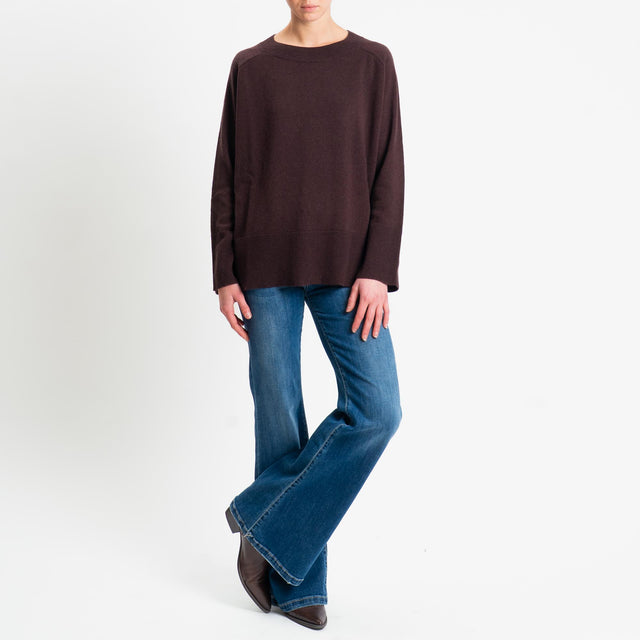 Tensione in-Maglia 100% lana spacchi dietro - moro