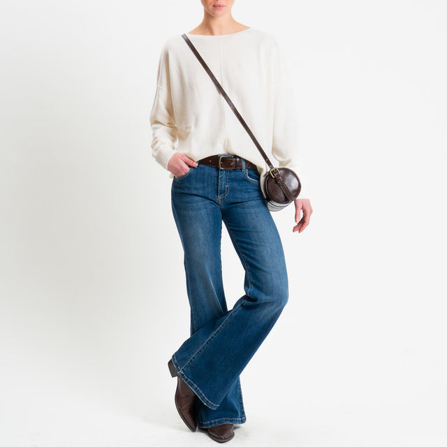 Tensione in-Maglia 100% LANA riga centrale spacchi laterali - panna