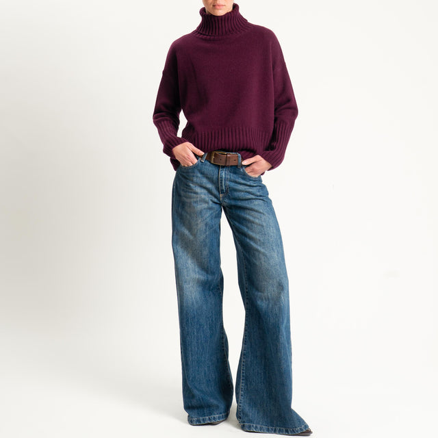 Tensione in-Maglia collo alto 100 % lana - vino