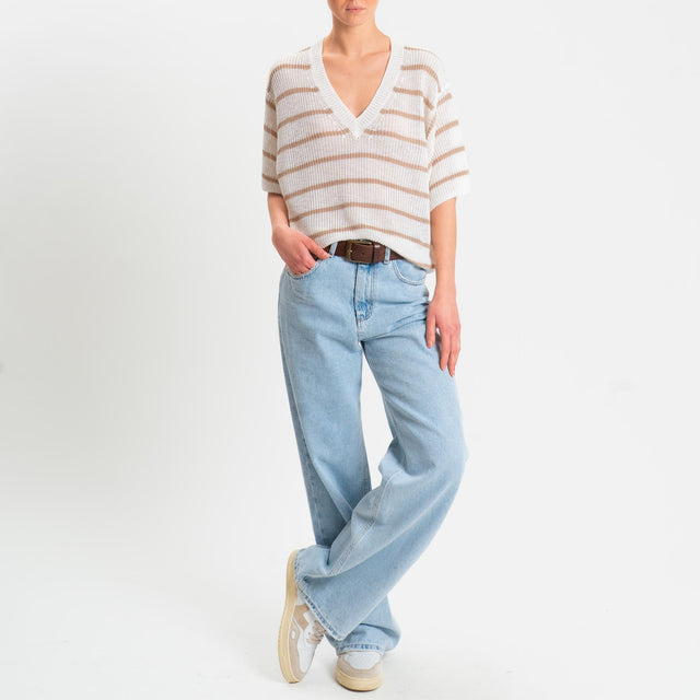 Tensione in-Maglia a righe mezza manica scollo a v coste inglesi - panna/beige