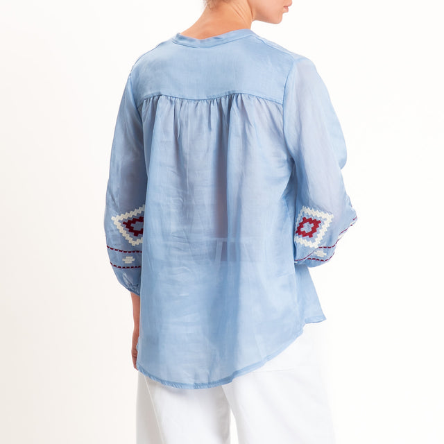 Tensione in-Camicia lyocell con ricami - celeste/india