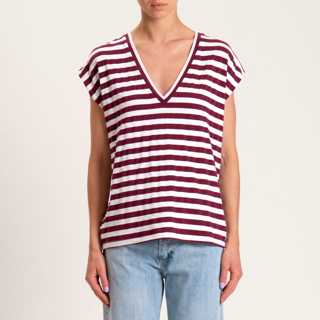 Tensione in-T-shirt jersey a righe scollo a v - latte/india