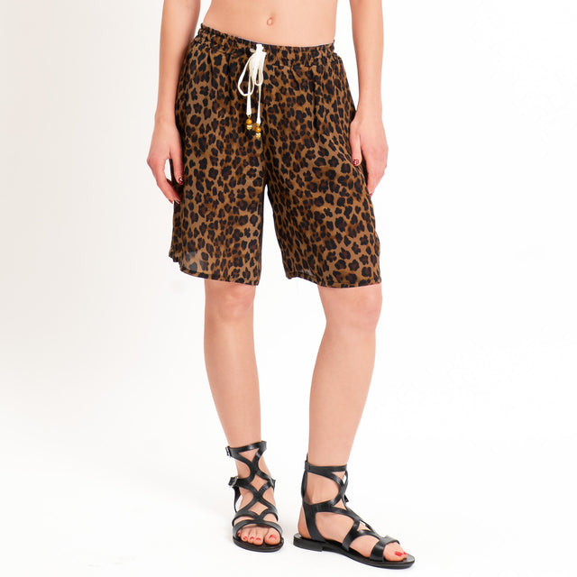 Tensione in-Shorts animalier elastico in vita - tabacco/nero