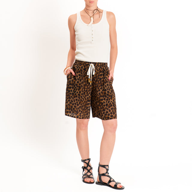 Tensione in-Shorts animalier elastico in vita - tabacco/nero