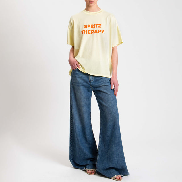 Vicolo-T-shirt "SPRITZ THERAPY" - mimosa/orange