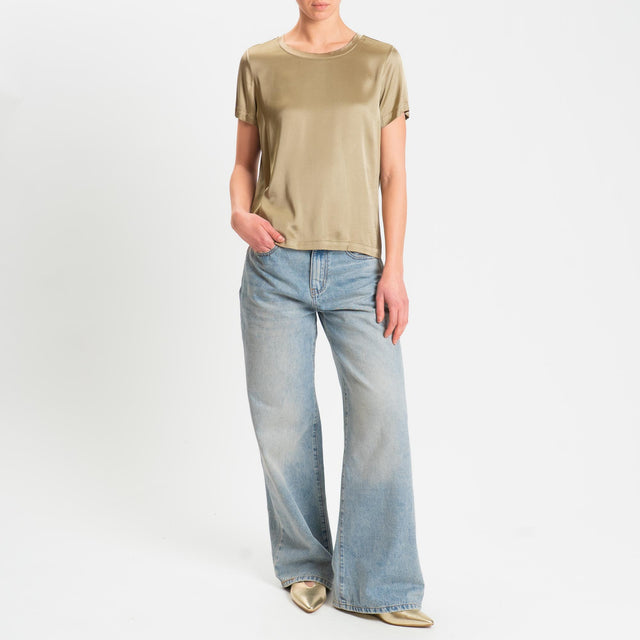 Vicolo-Blusa satin elasticizzata mezza manica - olio