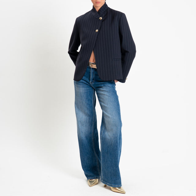 Vicolo-Giacca gessata chiusura asimmetrica - Blu