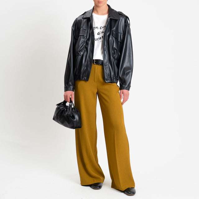 Vicolo-Bomber similpelle con tasche elastico in vita - nero