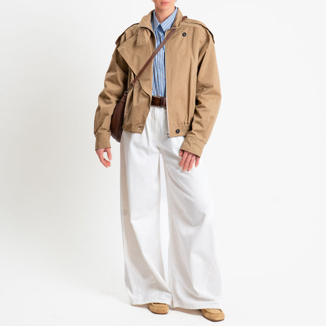 Vicolo-Bomber con chiusura asimmetrica - beige