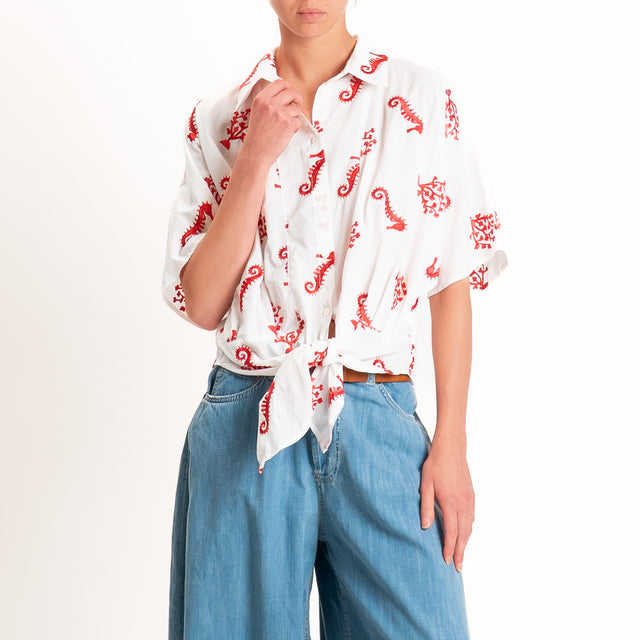 Vicolo-Camicia mussola con ricami - latte/rosso