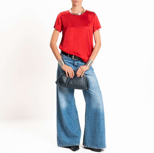 Vicolo-Blusa satin elasticizzata mezza manica - rubino