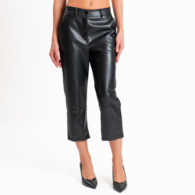 Vicolo-Pantalone similpelle spacchi laterali - Nero