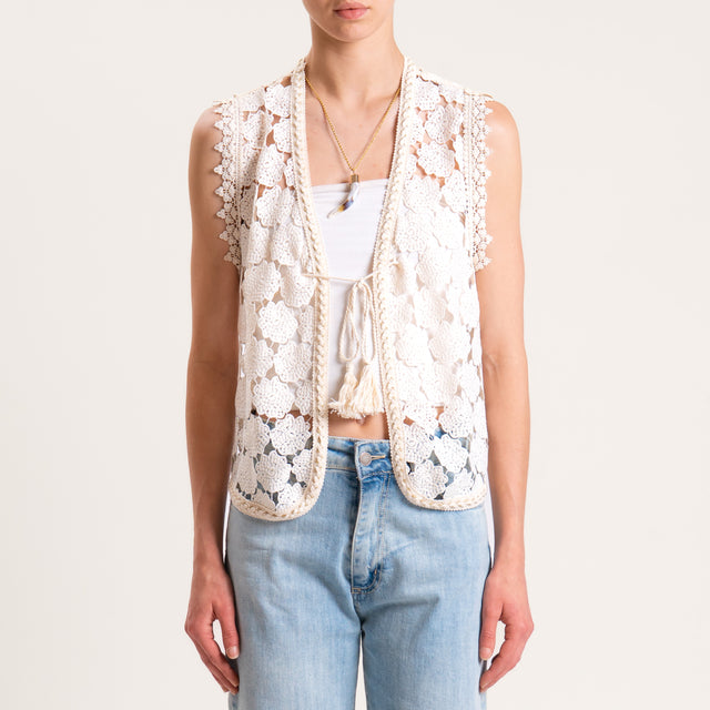 Vicolo-Gilet crochet con nappine - burro