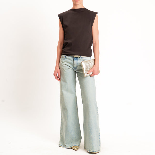 Vicolo-T-shirt scollatura dietro con fiocco - cioccolato