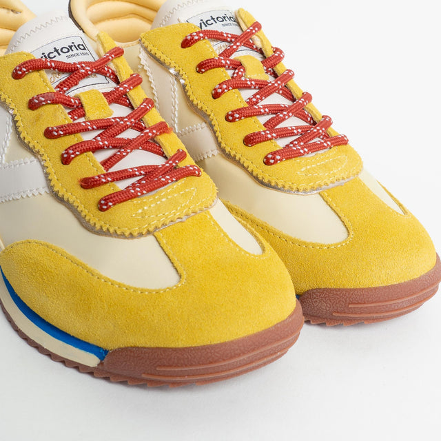 Victoria-Sneakers effetto camoscio - amarillo