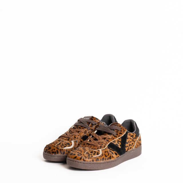 Victoria-Sneakers in cavallino animalier - cuoio/nero