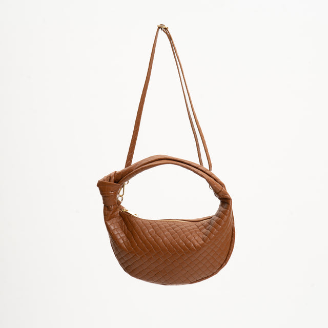 W by Whitemood- Borsa croissant a mano intrecciata - cuoio