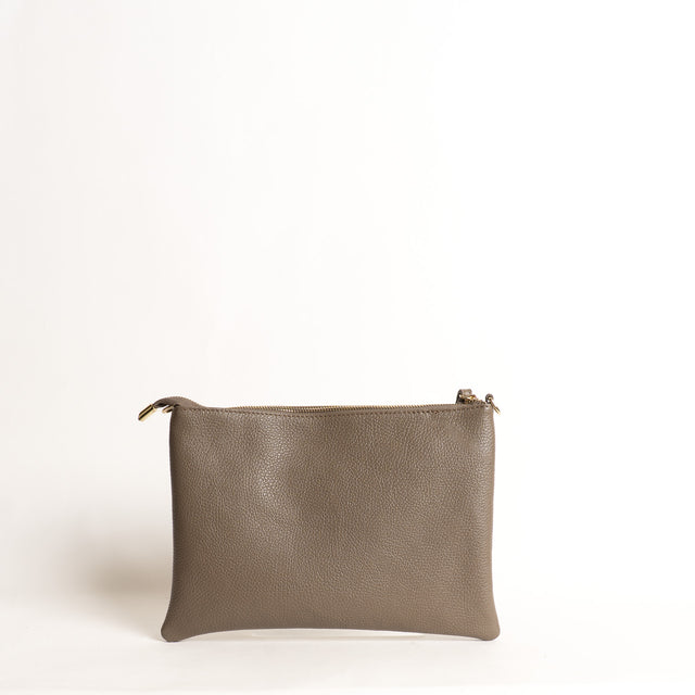 W by Whitemood- Pochette grande con borchie - taupe