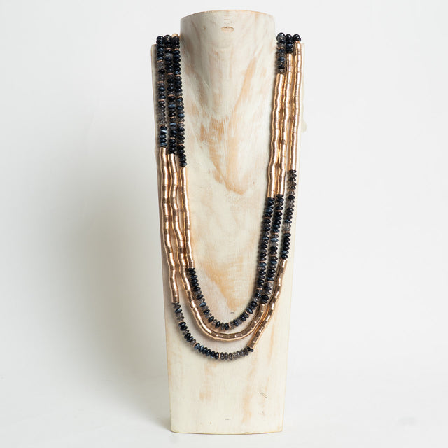 W by Whitemood-Collana multifilo lunga mix pietre - gold/black