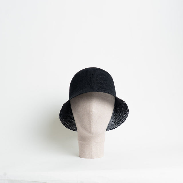 W by Whitemood- Bucket hat intrecciato - nero