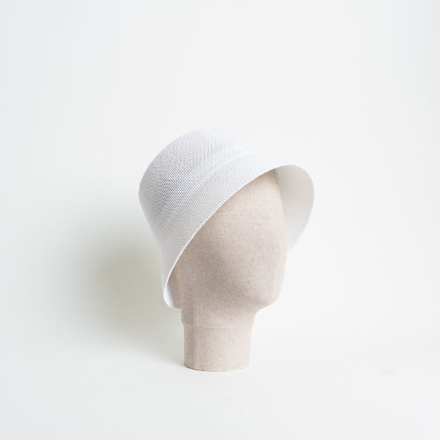 W by Whitemood-Bucket hat in rafia intrecciata - bianco