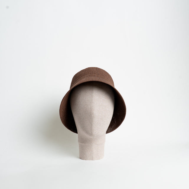 W by Whitemood-Bucket hat in rafia intrecciata - choco