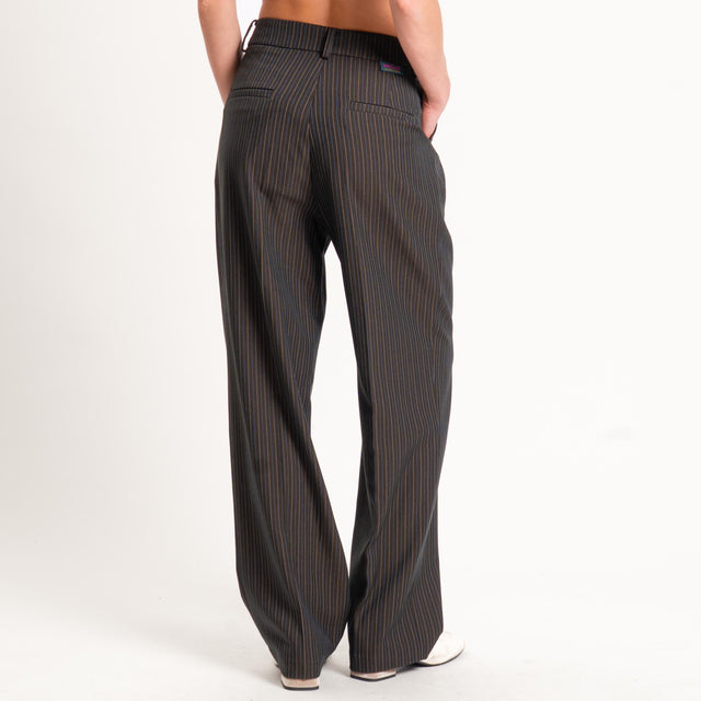 Wu'side-Pantalone gessato con pinces - militare