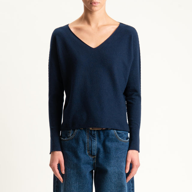 Zeroassoluto-Maglia scollo v con spacchi - blu