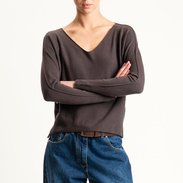 Zeroassoluto-Maglia scollo v con spacchi - cioccolato