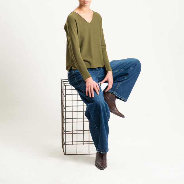 Zeroassoluto-Maglia scollo v con spacchi - olio