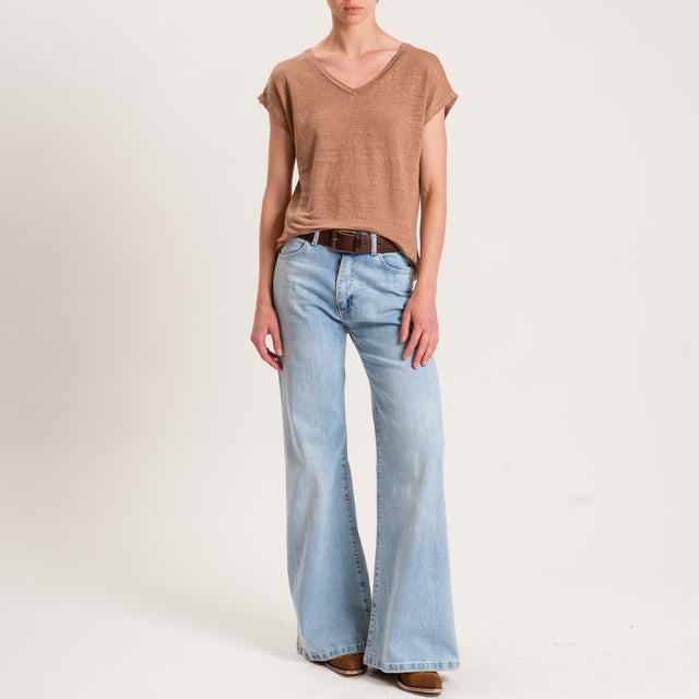 Zeroassoluto-T-shirt scollo V in lino - biscotto