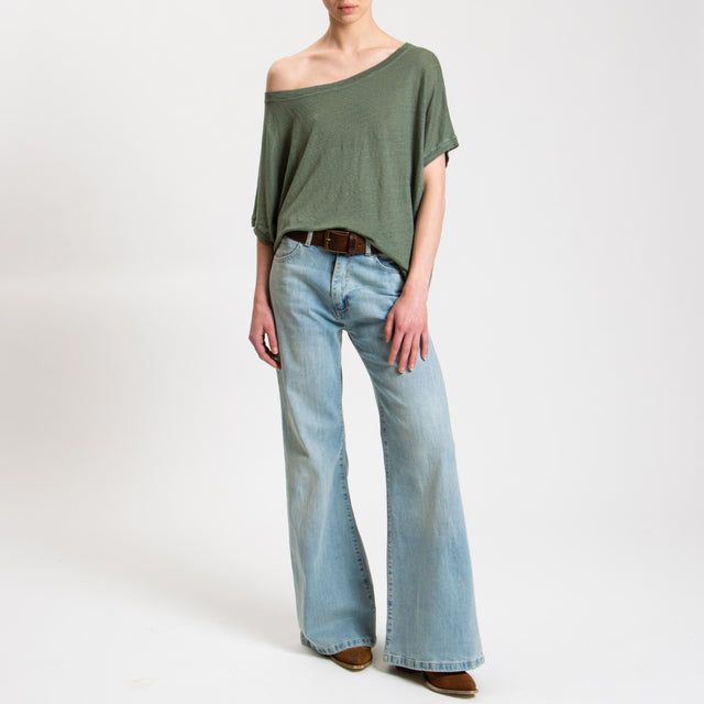 Zeroassoluto-T-shirt scatola in lino - militare