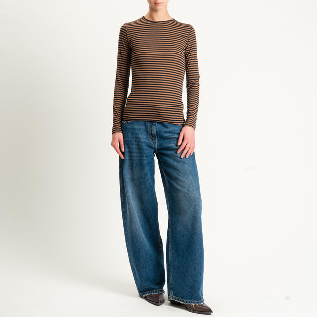 Zeroassoluto-T-shirt girocollo MISTO CASHMERE ultra light - cuoio/nero