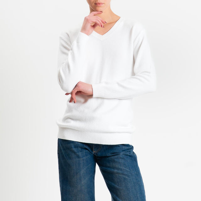 Zeroassoluto-Maglia scollo v regular fit - panna