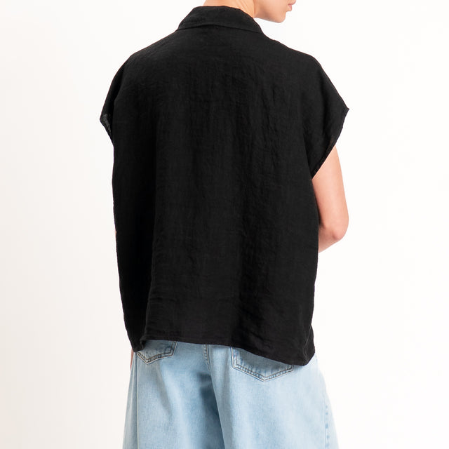 Zeroassoluto-Camicia smanicata 100% lino premium washed - nero