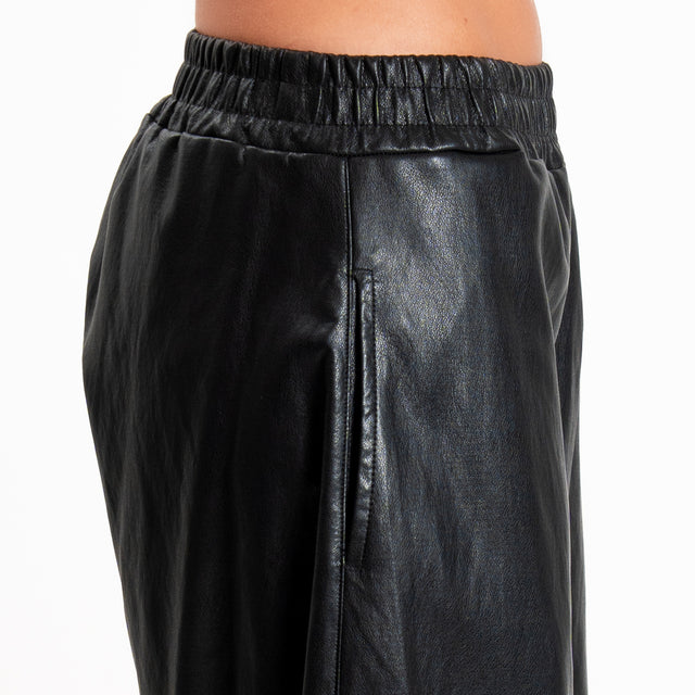 Zeroassoluto-Pantalone similpelle elastico in vita - nero