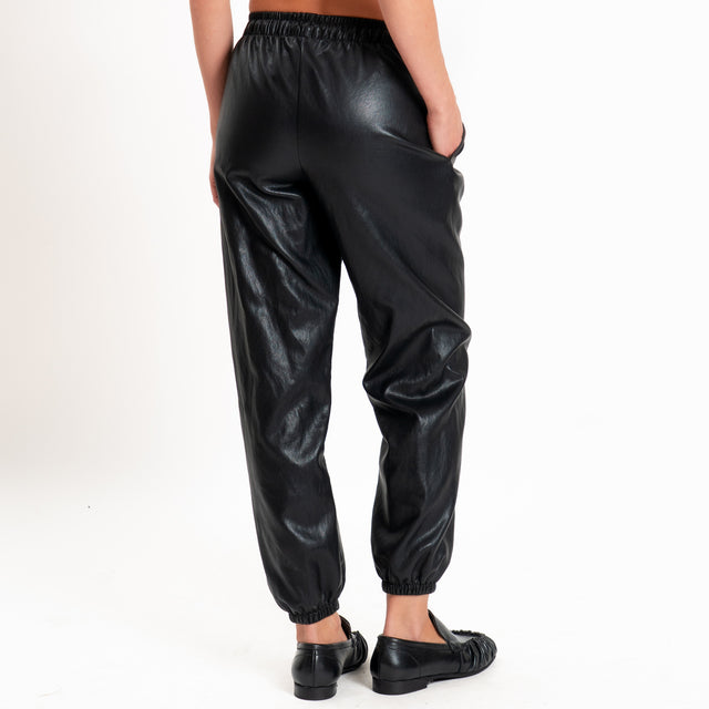 Zeroassoluto-Pantalone jogger similpelle con coulisse - nero