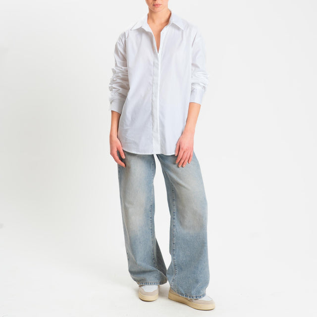 Zeroassoluto-Camicia over bottoni dietro - bianco