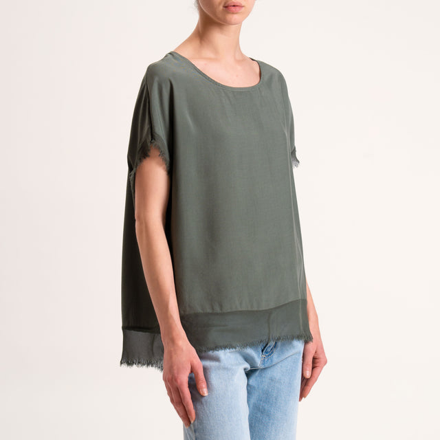 Zeroassoluto-Blusa in viscosa bordi sfrangiati - militare
