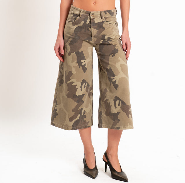 Zeroassoluto-Bermuda camouflage wide leg cotone elasticizzato - beige/moro